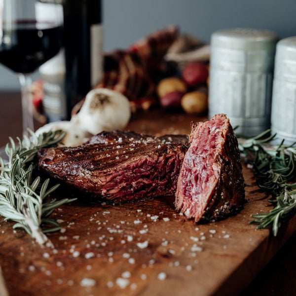 Beef Hanger Steak - (1.35 lbs)